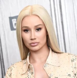 Iggy Azalea's Net Worth, Son, Husband, Photos, Parents
