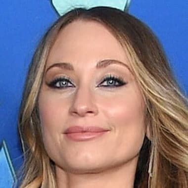 Natalie Viscuso's image