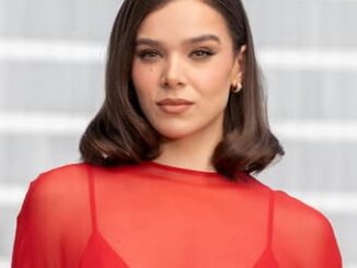 Hailee Steinfeld's image