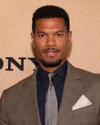 Sullivan Jones's Image Sullivan Jones's Image