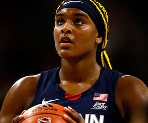 Aaliyah Edwards's image