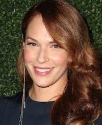 Amanda Righetti's Photo