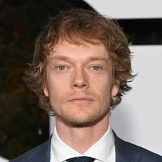 Alfie Allen's Image