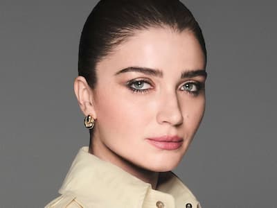 Eve Hewson's image